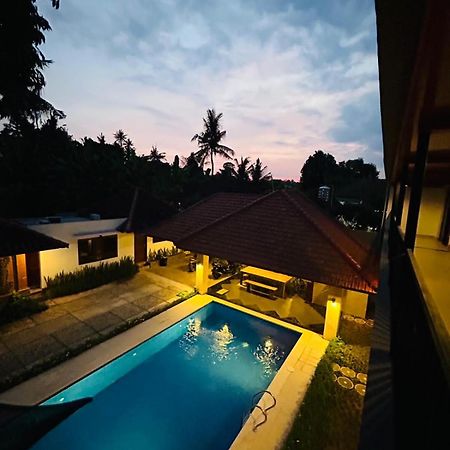 Batuan Village Sukawati Esterno foto